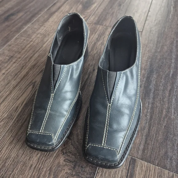 Elegant Blue Black Square Toe Block Heel 6B - Picture 4 of 11